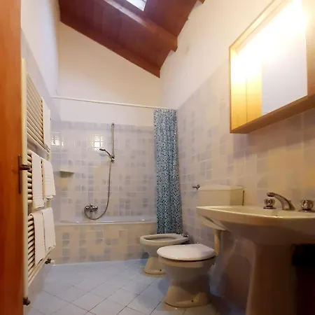 Residenza Erbaluna Aparthotel 3*