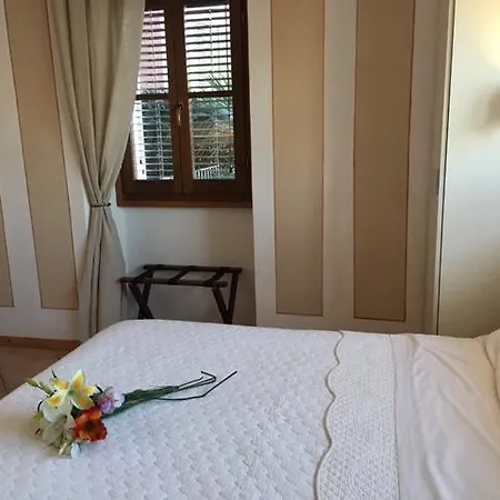 Residenza Erbaluna Aparthotel Oggebbio