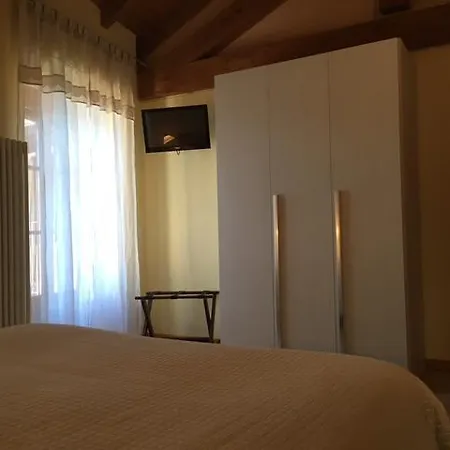 מלון דירות Residenza Erbaluna אוג'ביו