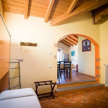 Residenza Erbaluna Aparthotel *