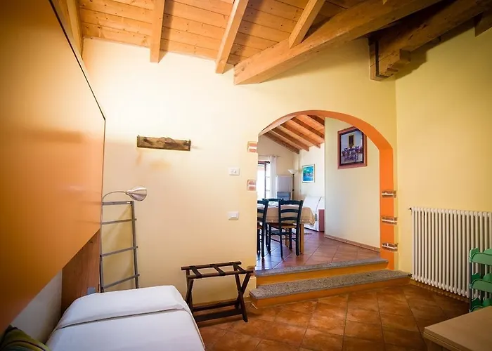 Residenza Erbaluna Apartmanhotel 3*